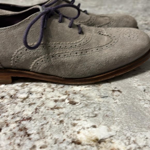 Boden gray suede wingtip loafers. Sz 38 - Picture 7 of 8